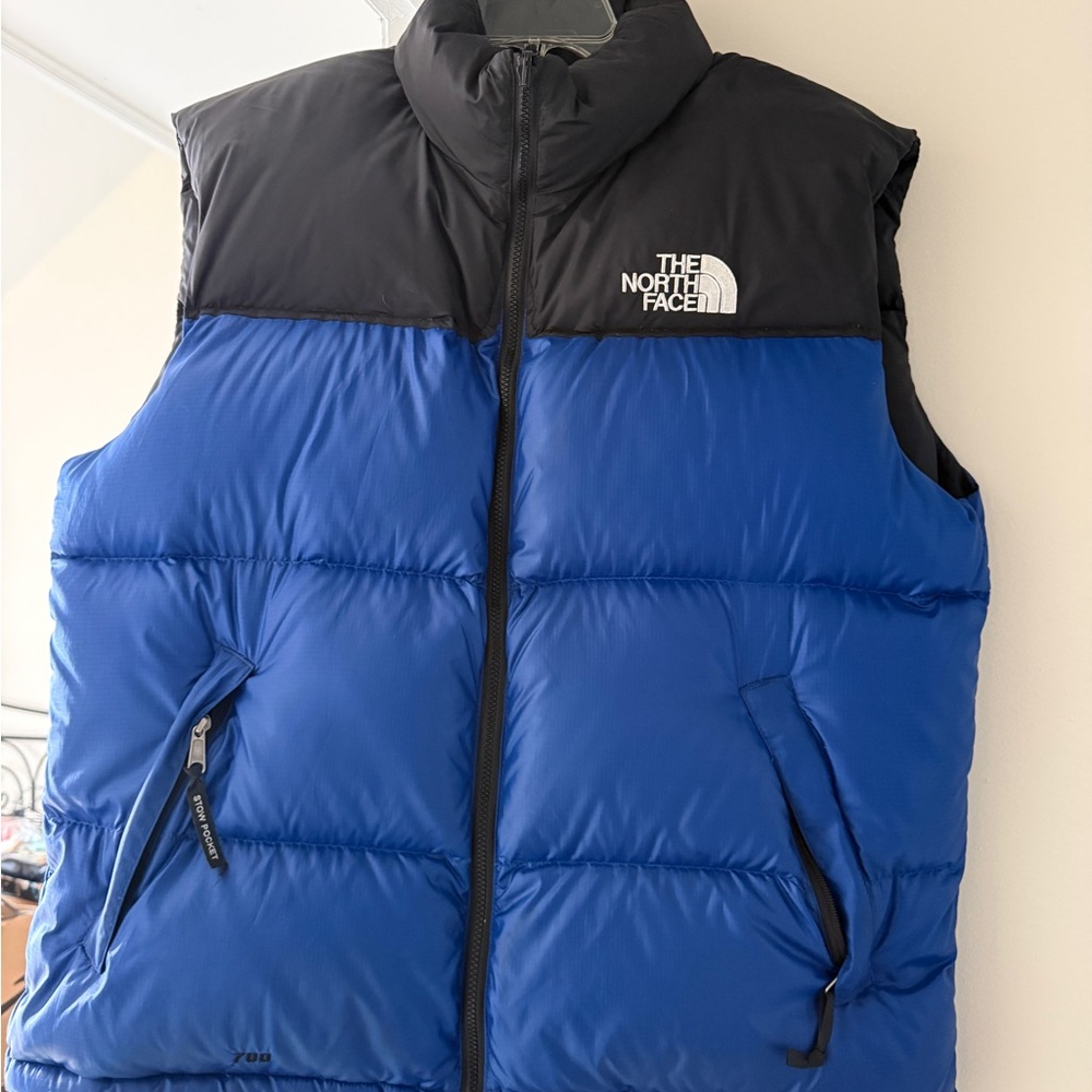 The North Face Men's Black and Blue Puffer Vest